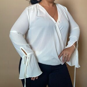 NORDSTROM TROUVÉ ivory white tie up Bell long sleeve blouse top overlay front